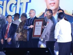 Kapolri Terima Penghargaan dari ITUC-AP, Tegaskan Komitmen Polri Kawal Kesejahteraan Buruh dan Stabilitas Industri