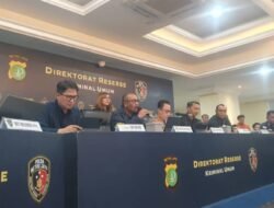 Konferensi Pers Kematian Tragis Diploma Muda