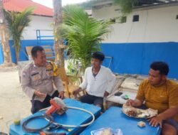 Bhabinkamtibmas Pulau Pramuka Sambangi Warga dan Tokoh Masyarakat, Jalin Kerjasama Jaga Kamtibmas