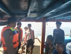 Satpolairud Polres Kepulauan Seribu Gelar Patroli Dialogis Laut, Ingatkan Nelayan Waspada Cuaca Buruk