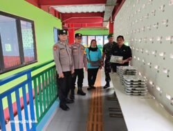 Bhabinkamtibmas Pulau Untung Jawa Hadiri Peresmian Dapur SPPG untuk Perbaikan Gizi Anak