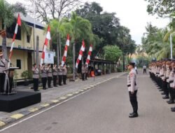 Polres Kepulauan Seribu Gelar Upacara Peringatan Hari Juang Polri di Marina Ancol