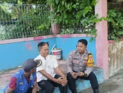 Bhabinkamtibmas Pulau Pari Sambang Tokoh Masyarakat, Ajak Jaga Keamanan dan Waspada Hoax