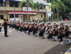Polres Kepulauan Seribu Gelar Latihan Pengendalian Massa (Dalmas) di Marina Ancol