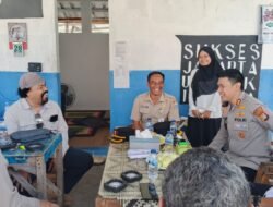 Kapolres Kepulauan Seribu Gelar Jumat Curhat di Pulau Sabira, Ajak Warga Bersinergi Jaga Kamtibmas