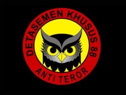 *Densus 88 Amankan Empat Terduga Teroris Pendukung ISIS di Sumatera Barat dan Sumatera Utara*