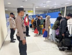 “Polres Pelabuhan Tanjung Priok Amankan Debarkasi KM Dobonsolo dari Surabaya”