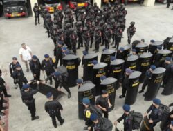 Brimob Polda Metro Jaya Gelar Apel Kesiapsiagaan Pelayanan Aksi Unras Satu Tahun Kabinet Merah Putih