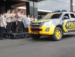 “Kapolda Jatim Lepas 79 Personel Pamapta Maksimalkan Pelayanan Terpadu di Jajaran Polres*