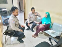 “Respon Cepat Pamapta dan Bhabinkamtibmas Layani Lansia Pikun, Cari Alamat dan Antar Ke Rumah”