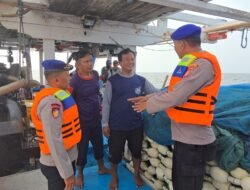 Satpolairud Polres Kepulauan Seribu Gencarkan Patroli Laut Dialogis, Antisipasi Tindak Kejahatan Laut dan Gangguan Kamtibmas di Perairan Seribu