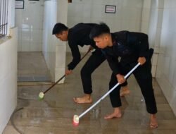 Brimob Polda Metro Jaya Gelar Gotong Royong dan Ngopi Bareng Dengan Warga di Cikini