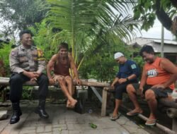 Dekat dengan Warga, Bhabinkamtibmas Pulau Lancang Sosialisasikan Layanan Darurat 110 dan Ajak Warga Jaga Jakarta Bersama