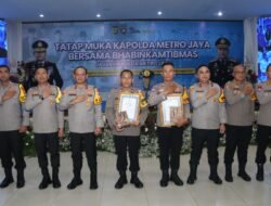 Kapolda Metro Jaya Apresiasi Dua Bhabinkamtibmas Bantu Pendidikan Anak Yatim & Pemulung