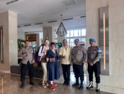 Watch Video Home2025October31WNA asal Rusia Apresiasi Pelayanan Cepat Polres Kepulauan Seribu.