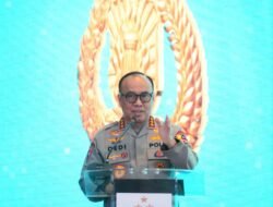 *Wakapolri Komjen Dedi Prasetyo Raih Penghargaan Kepemimpinan Publik dari Fakultas Hukum Universitas Brawijaya*