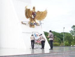 *Brimob Metro Jaya Mengikuti Rangkaian Ziarah dan Tabur Bunga di TMP Kalibata*