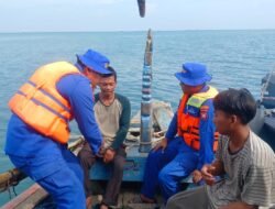 Patroli Satpolairud Polres Kepulauan Seribu Gelar Patroli Dialogis Laut, Ajak Nelayan Waspada Cuaca Buruk dan Gunakan Layanan Darurat 110