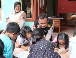 *Polri Laksanakan Baksos, Layanan Kesehatan, dan Trauma Healing di Lokasi Bencana Tanah Bergerak Desa Maribaya*