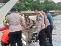 Polres Kepulauan Seribu Amankan Kedatangan Kapal di Marina Ancol, Petugas Bantu Penumpang dan Pastikan Keselamatan