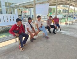 Cooling System Polres Kepulauan Seribu: Bhabinkamtibmas Pulau Tidung Sambangi Tokoh Warga Bangun Kedekatan