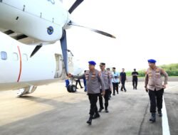 *Polri Kerahkan Pesawat CN dan Fokker untuk Distribusi Logistik ke Aceh, Sumut, dan Sumbar*