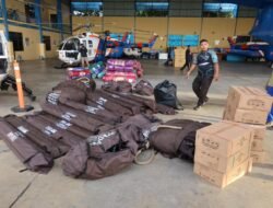 *Polri Kirim Ribuan Paket Kebutuhan dan Peralatan SAR ke Aceh, Sumut, dan Sumbar*