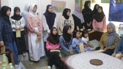 *Brimob Polda Metro Jaya Salurkan Bantuan untuk Panti Asuhan Putra Setia, Kramat Sentiong*