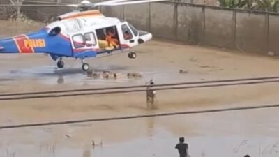 Meski Dengan Risiko Pendaratan, Helikopter Poludara Baharkam Polri Berhasil Dropping Logistik Bantuan ke Aceh Tamiang