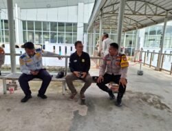 Bhabinkamtibmas Pulau Tidung Sambangi Warga, Ajak Bersama Jaga Jakarta dan Kamtibmas