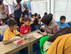 *Trauma Healing Polri, Dukungan Psikologis bagi Anak Korban Banjir Bandang di Padang Pariaman*