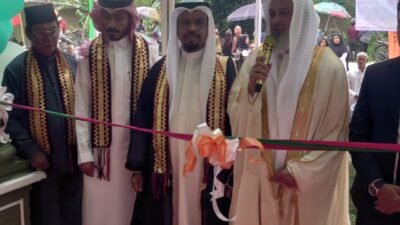 Peresmian Masjid Jamik Abdullah Desa Tanjung Baru oleh Syaekh Kholid Bin Mubarok Al-Awad
