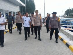Kapolres Kepulauan Seribu Tinjau Pos Pengamanan Tahun Baru 2026, Pastikan Wisatawan Terlayani dengan Baik