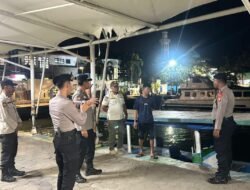 Patroli Malam Gabungan Polsek Kepulauan Seribu Utara Perkuat Siskamling dan Cegah Guantibmas Selama Nataru