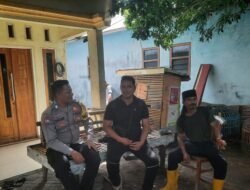 Bhabinkamtibmas Pulau Lancang Laksanakan Giat Cooling System, Ajak Warga Jaga Kamtibmas dan Waspadai Cuaca Laut