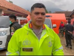 *Polda Jabar Update Kembali Penanganan Korban Bencana Longsor Cisarua, Pos DVI Terima 25 Kantong Jenazah*