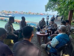 Kapolres Kepulauan Seribu Gelar Jumat Curhat di Pulau Panggang, Serap Aspirasi dan Jaga Kamtibmas