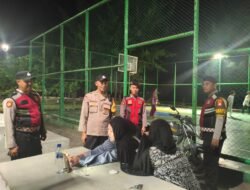 Patroli Malam Gabungan, Polsek Kepulauan Seribu Utara Perkuat Siskamling dan Sosialisasikan Layanan 110