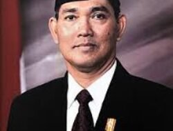 Breaking News : Telah Meninggal Dunia Mantan Wakil Presiden RI ke 6 Tru Sutrisno