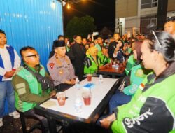 Momen Kapolri Interaksi-Serap Aspirasi Ojol di Kedai Ado Presisi