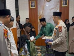 Polsek Kepulauan Seribu Selatan Gelar Santunan Anak Yatim dan Buka Puasa Bersama di Pulau Tidung
