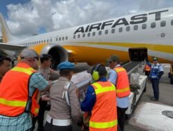 *Satgas Operasi Damai Cartenz Lakukan Olah TKP Penembakan Karyawan PT Freeport di Tembagapura*