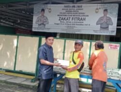 Polres Kepulauan Seribu Salurkan Zakat Fitrah kepada Warga yang Membutuhkan di Bulan Ramadhan